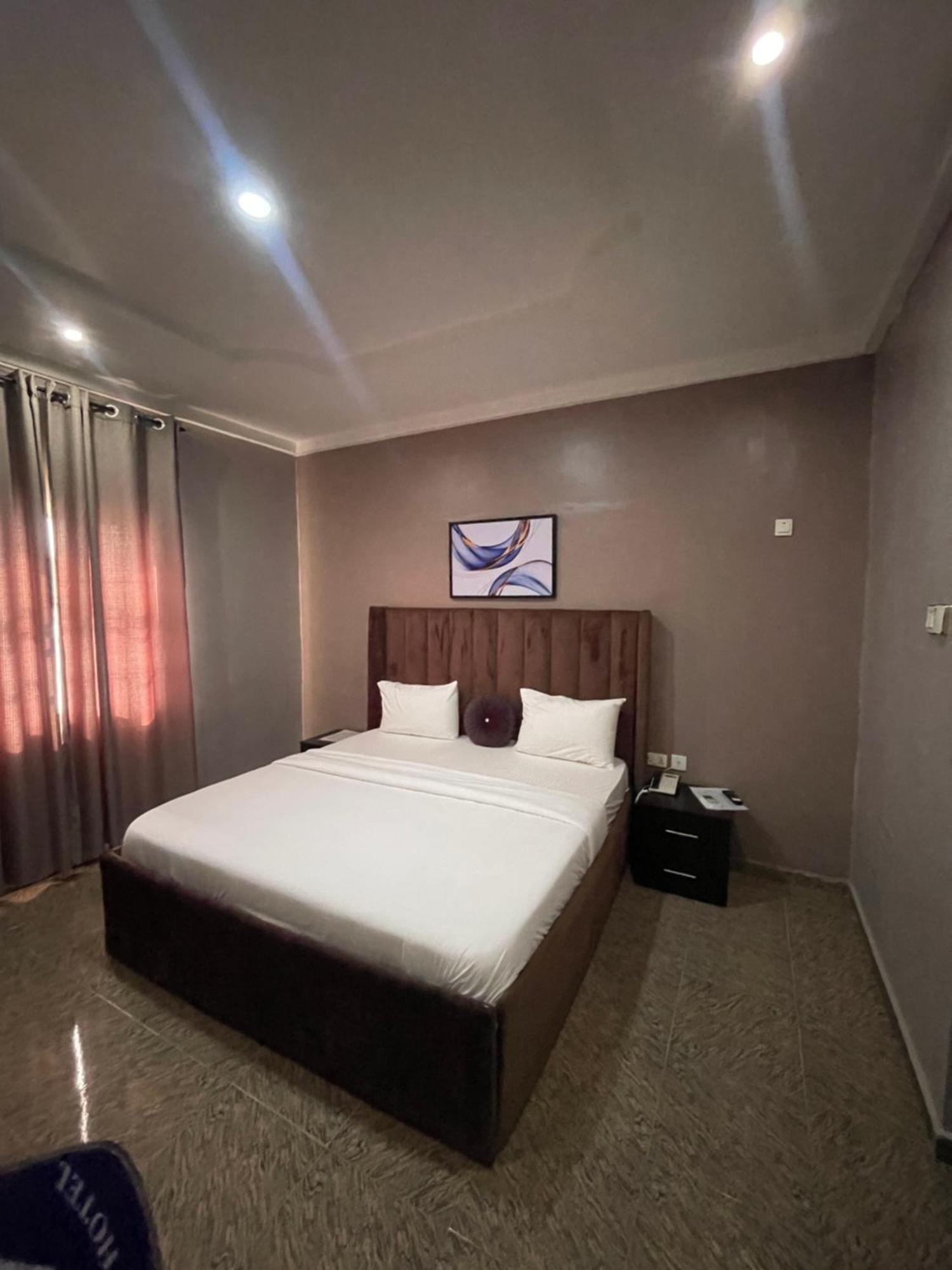 Nexus Xpress Hotel Abuja Eksteriør billede