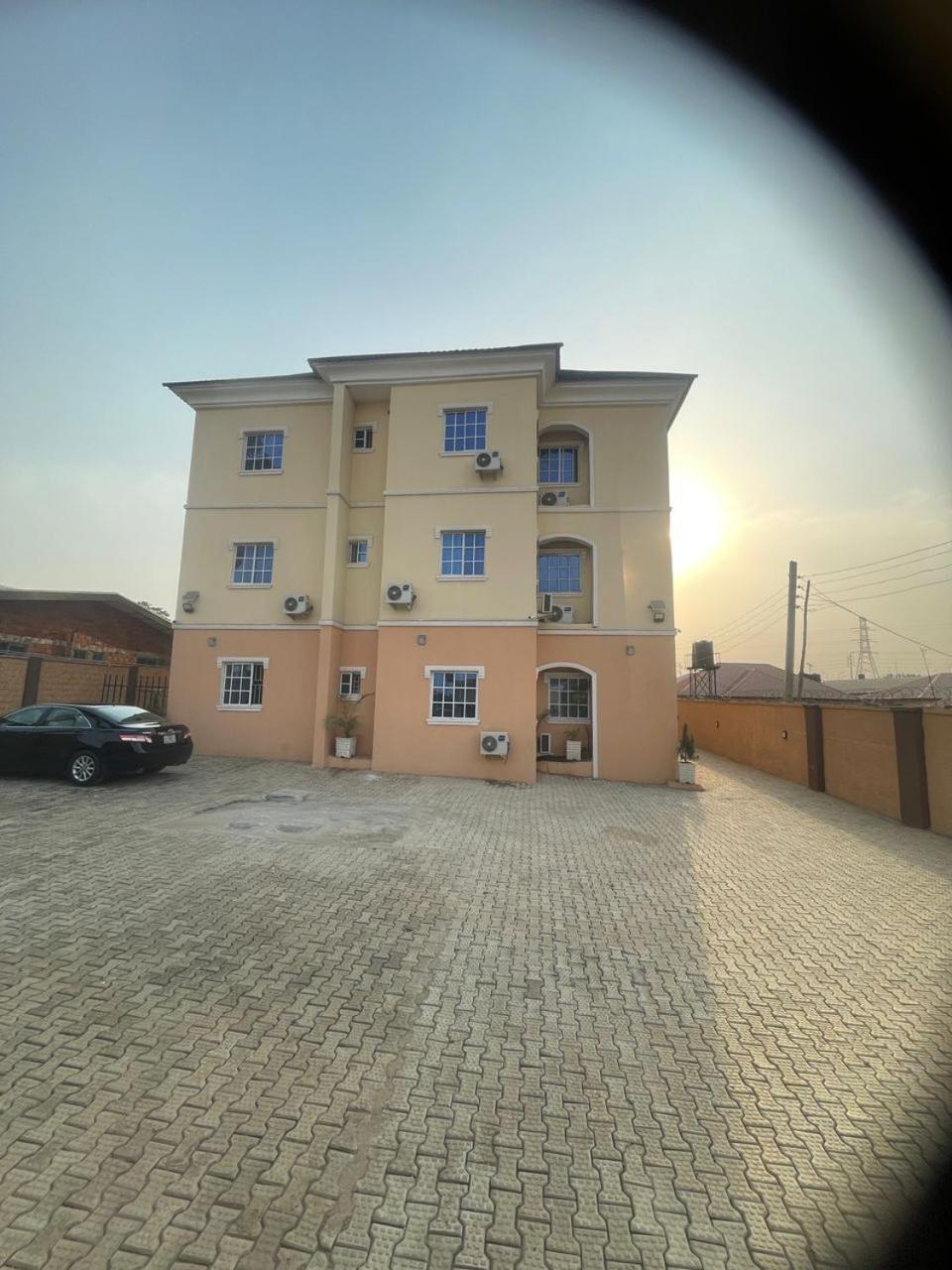 Nexus Xpress Hotel Abuja Eksteriør billede